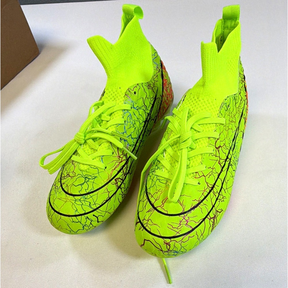 Nike Youth Unisex Soccer Cleats Volt Green High-Top FG Firm Ground Size 4Y